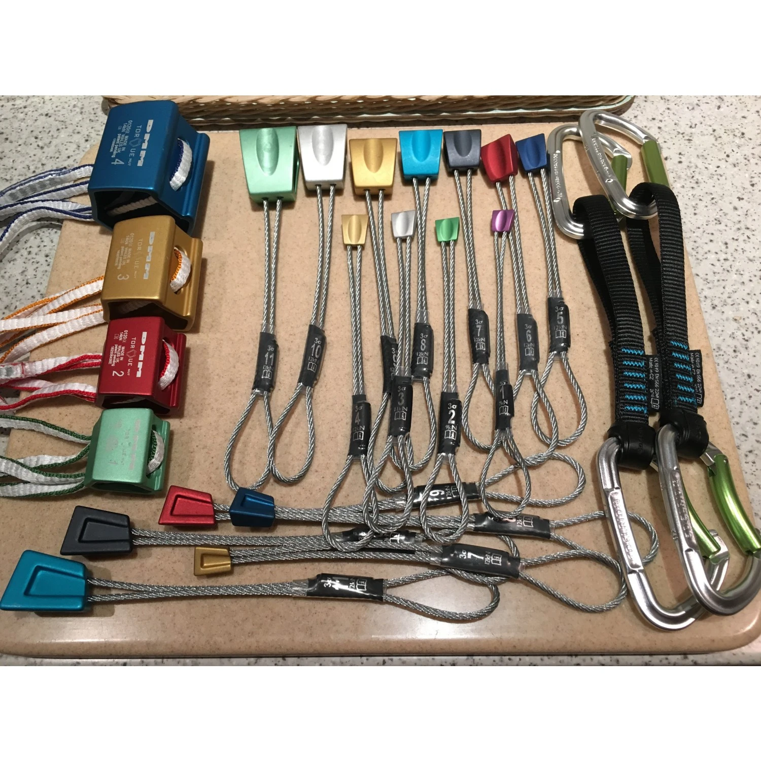 DMM - Starters Nut Set - Coinceur Passif 5 DMM - Starters Nut Set - Coinceur Passif – Image 5