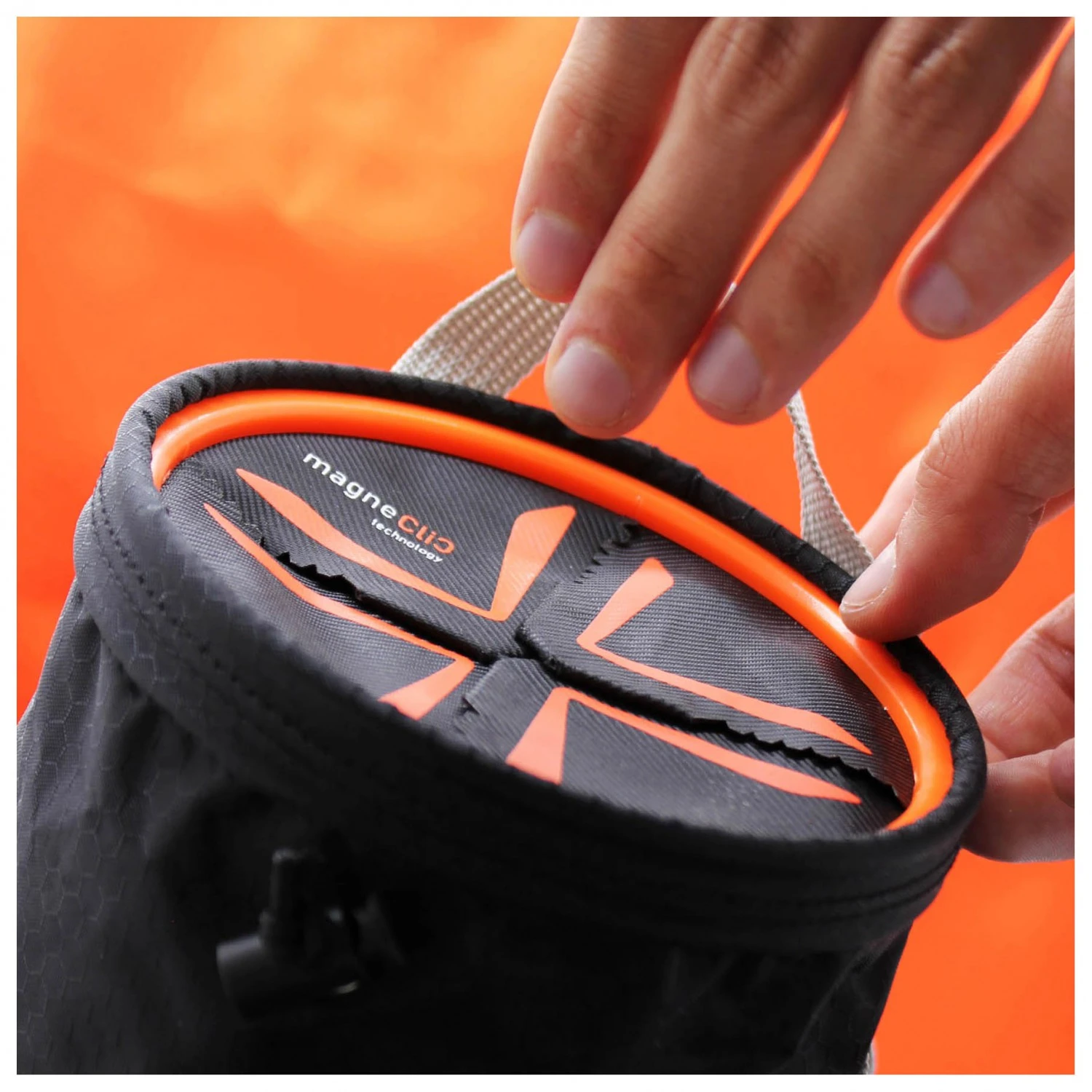 YY Vertical - Chalkbag - Chalkstopper - Sac à Magnésie 3 YY Vertical - Chalkbag - Chalkstopper - Sac à Magnésie – Image 3